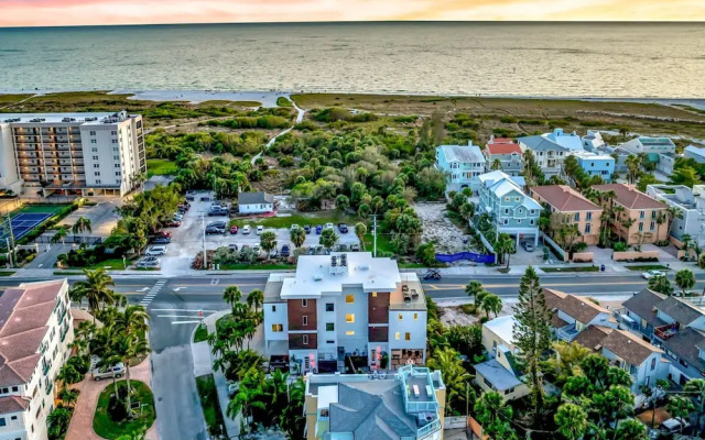 The Rooftop in Siesta Key