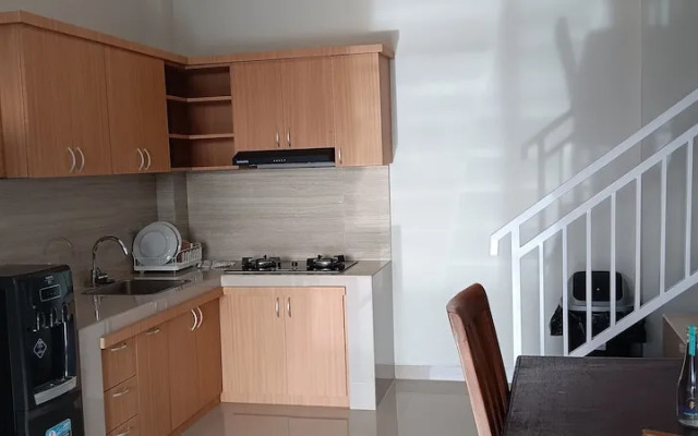 Sarining 2BR Villa with Pool