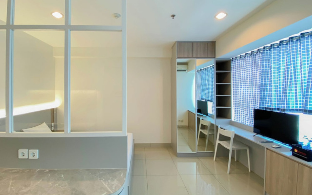 Comfort And Homey Studio Grand Kamala Lagoon Apartment