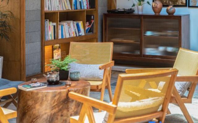 Yunshanshui Hot Spring Panoramic Holiday Hostel