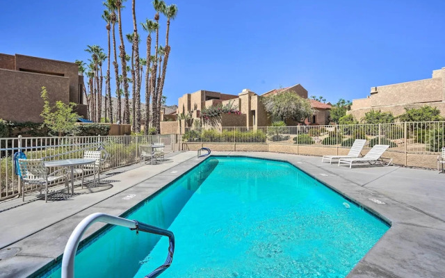 Pet-friendly Palm Desert Condo: Patio + Jacuzzi!
