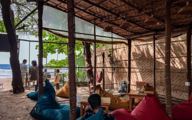 12 Monks Hostel Goa