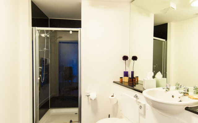 Westport Serviced Apartments