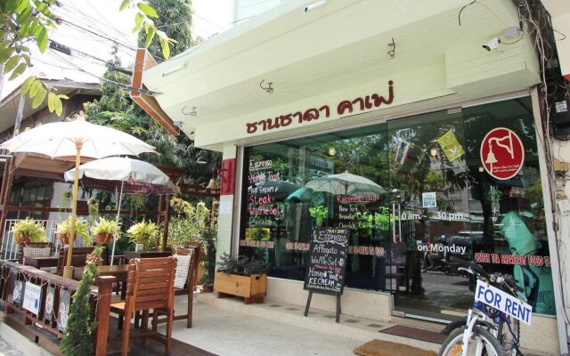 Chanchala café & hostel