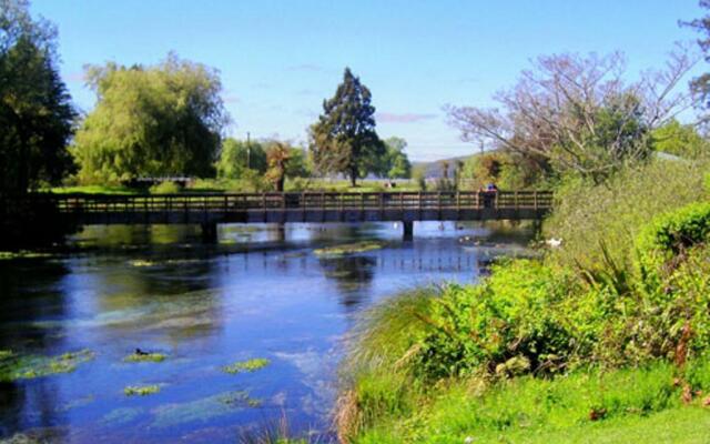 A Panoramic Country Homestay