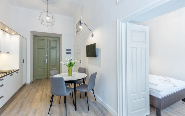 KRUPNICZA 10 by PI Apartments