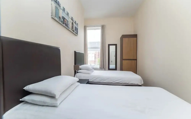 Cityscape Retreat in Newcastle