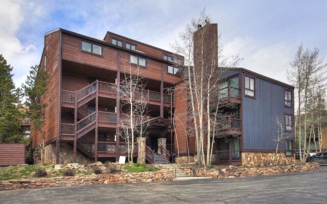 Sundowner W10 by RedAwning