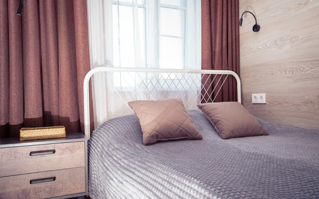 Floris на Коломенской 7