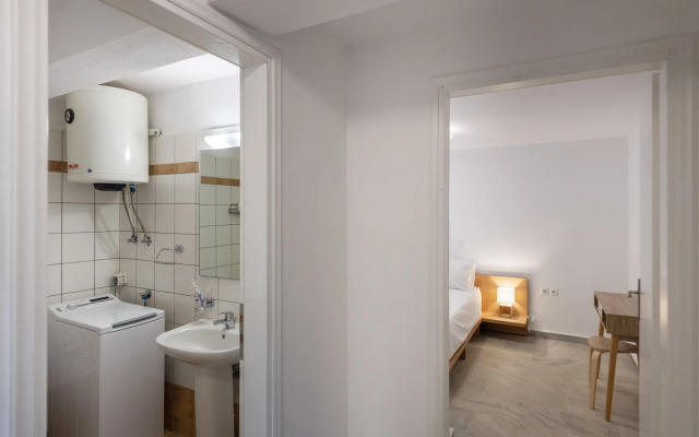 Beachside 2 bedroom Cottage