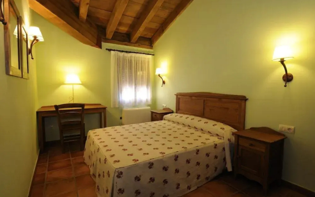 Hotel Rural Las Ollerias