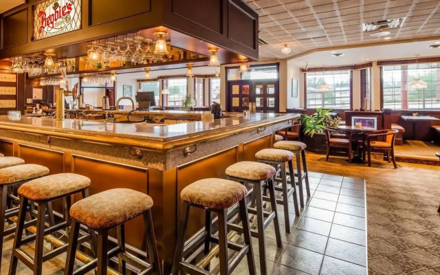 Tower Inn and Suites