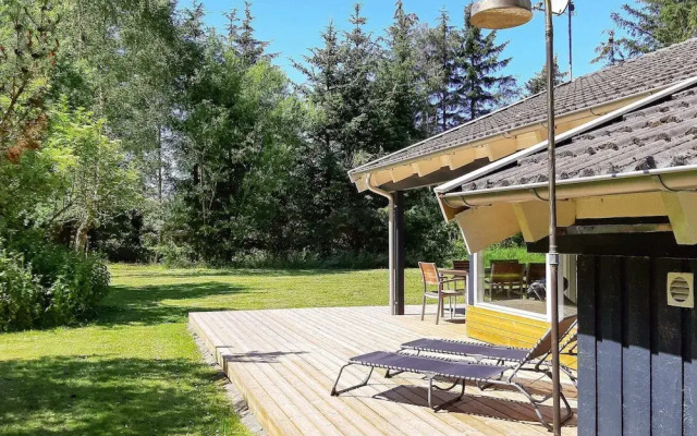 8 Person Holiday Home in Bindslev-by Traum