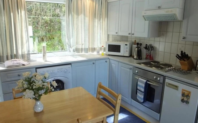 Freshwater Bay Hol Vge 94