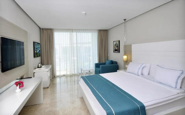 Lugga Boutique Hotel & Beach