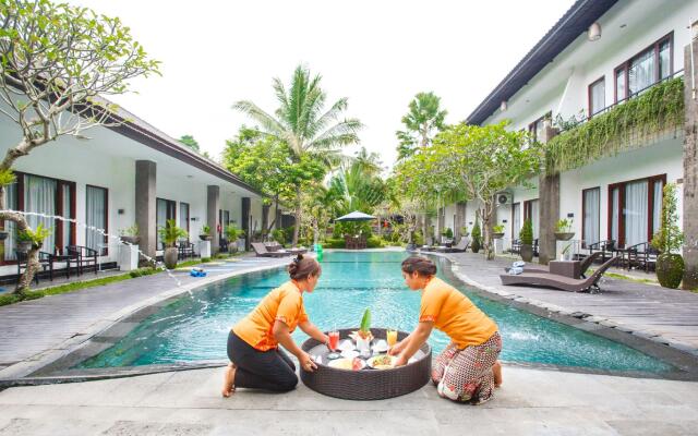 Ubud Raya Hotel