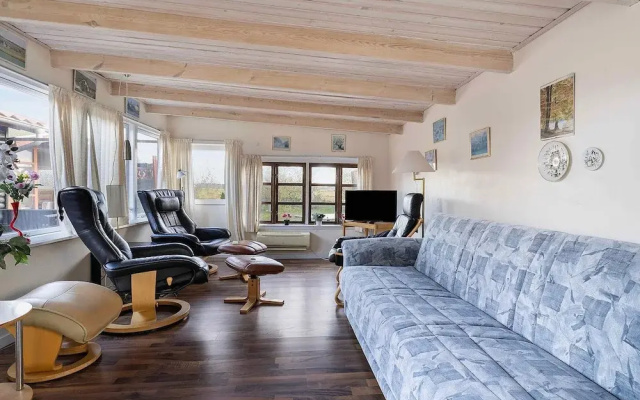 5 Star Holiday Home in Mesinge