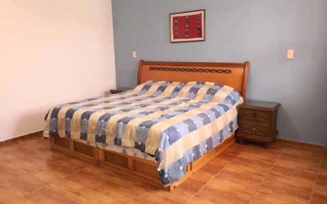 Room-awesome King Room In City Center