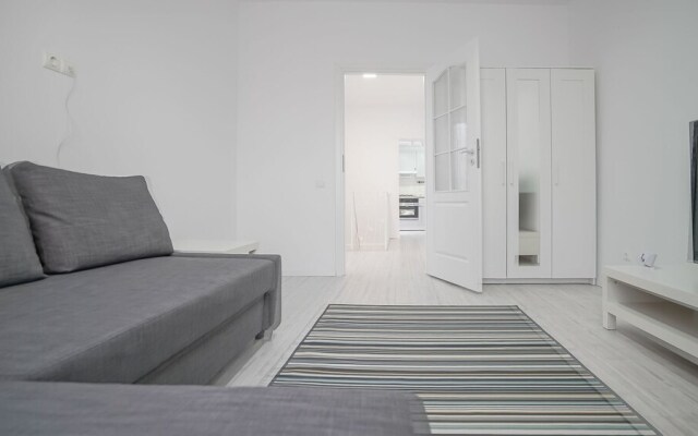 CN2i Luxury Accommodation DC