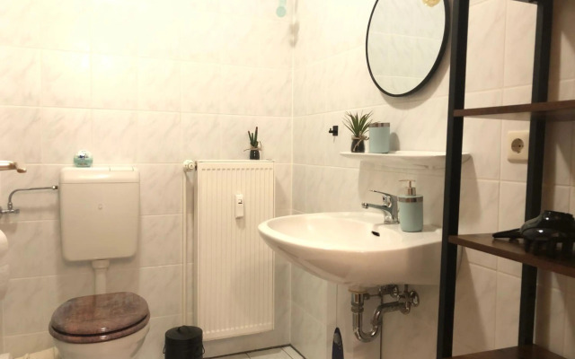 Eigenes Apartment im Herzen der Stadt mit Balkon und WLAN