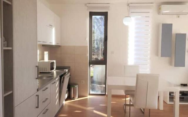 Peaceful flat with pool & great view in Risan! - View 9