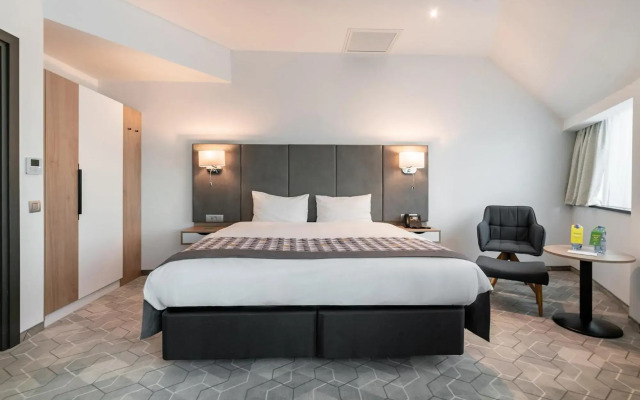 Отель Holiday Inn Bucharest - Times