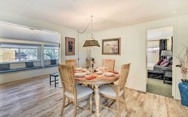Sedona Stardust Hideaway' w/ Patio & Mtn Views!