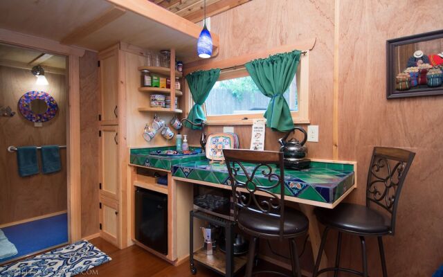 Caravan- The Tiny House Hotel