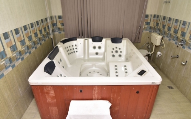 Hotel The Grand Mamta