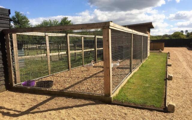 Windsor Studio West-Only 10 mins from Legoland