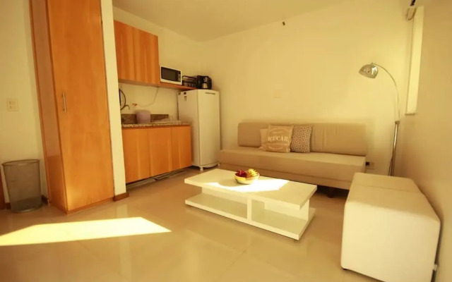 GoHouse San Martin 202