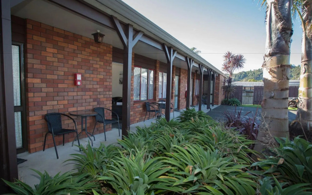 Alton Lodge Motel