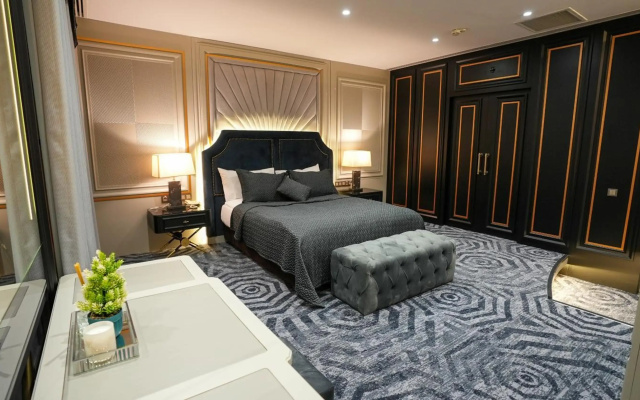 Teymur Continental Hotel