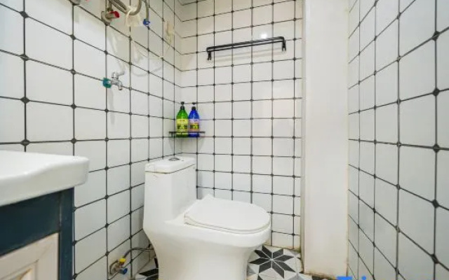 Shanghai National Exhibition and Convention Center Villa – Bathroom – Shanghai