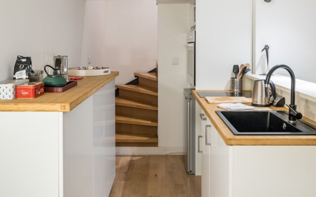 Honorê - Hôtel Pour Nomades Rêveurs - 4 Vaubecour