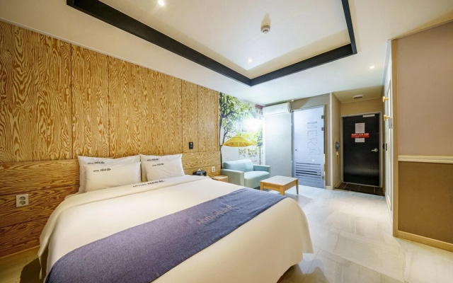 Gunsan Hera Self check-in Motel