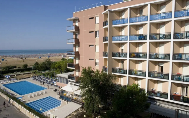 Hotel Palace