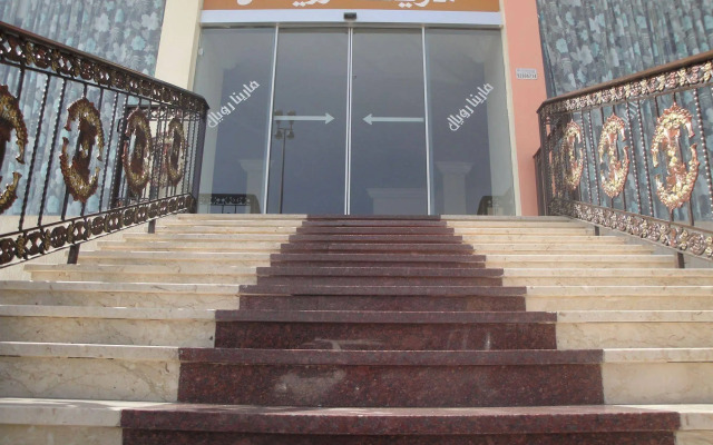Marina Royal Hotel Suites