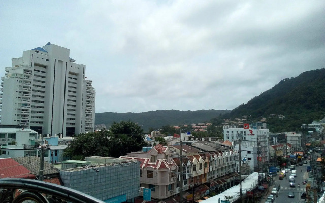 Hua Chiew Residence