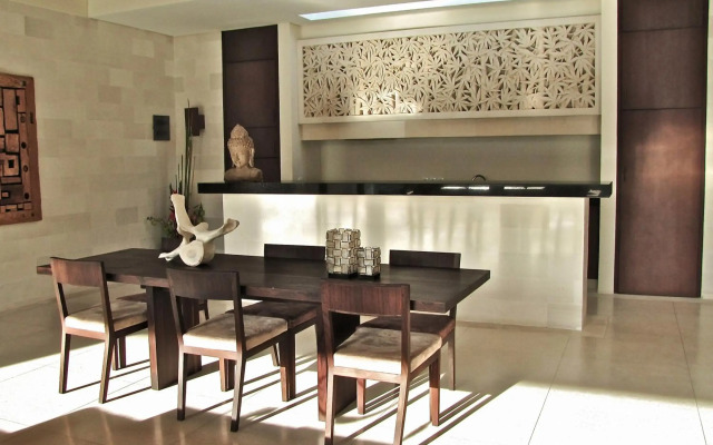 Nyaman Villas