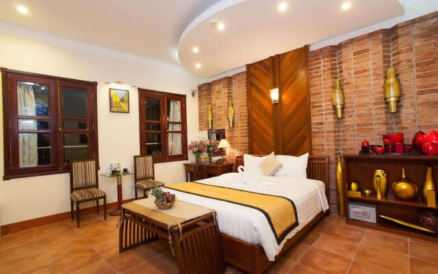 Hanoi Old Quarter Hotel