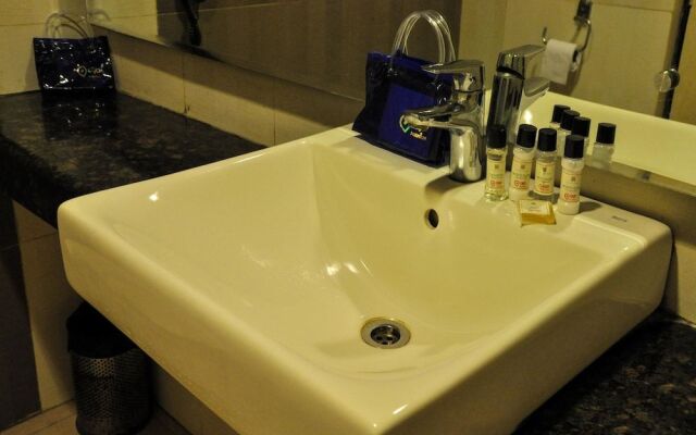OYO 1382 Mohan Hotel