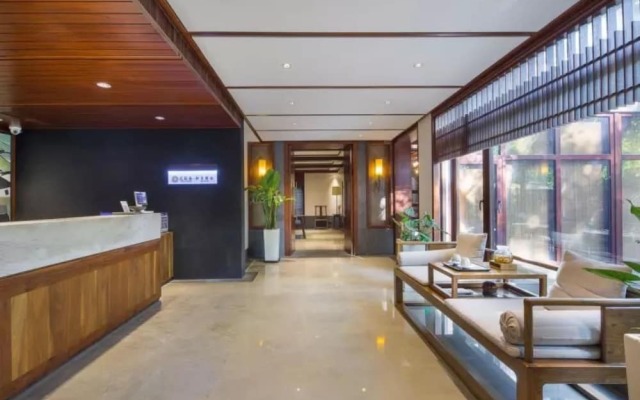 He Fu Hotel
