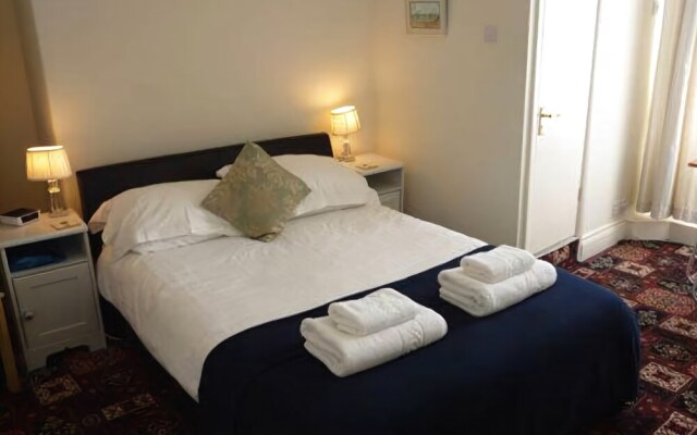 Rainbow Lodge - Guest house