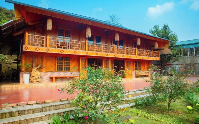 SaPa Village Retreat - Dine & Coffee
