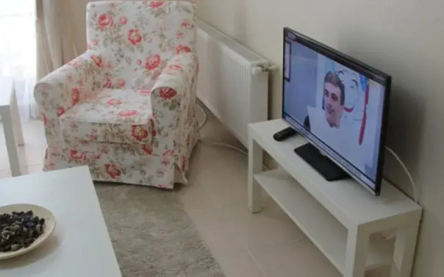 Kinzi House Apart Hotel
