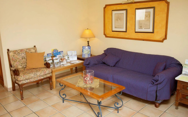 Estella Hotel & Apartments