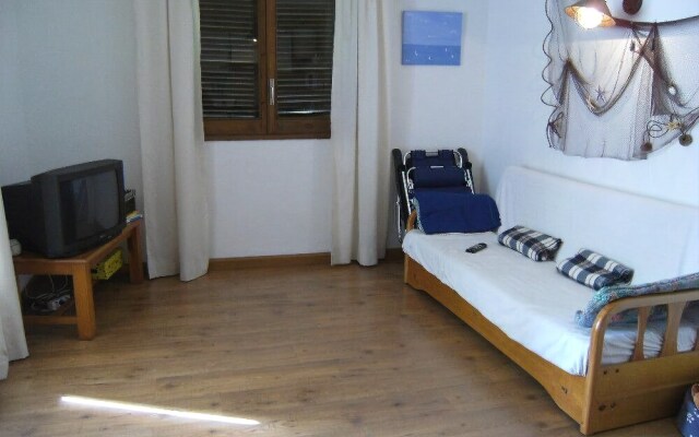 Apartamento Cala Montgo 3