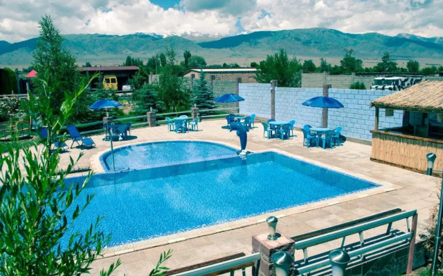 Zlata Inn
