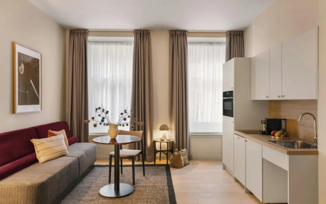 Sonder by Marriott Bonvoy The Teacher